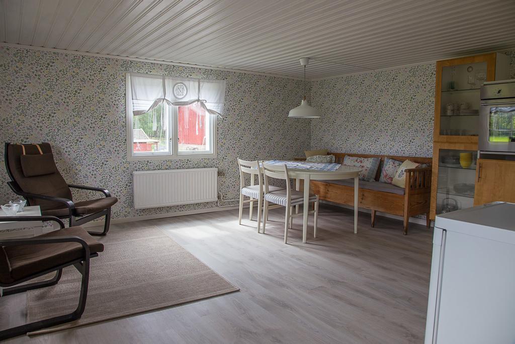 Lantluft Hotel Gullholma Habitación foto