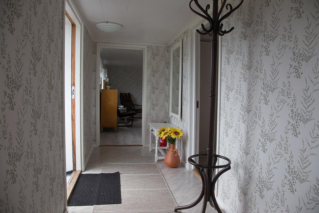 Lantluft Hotel Gullholma Habitación foto